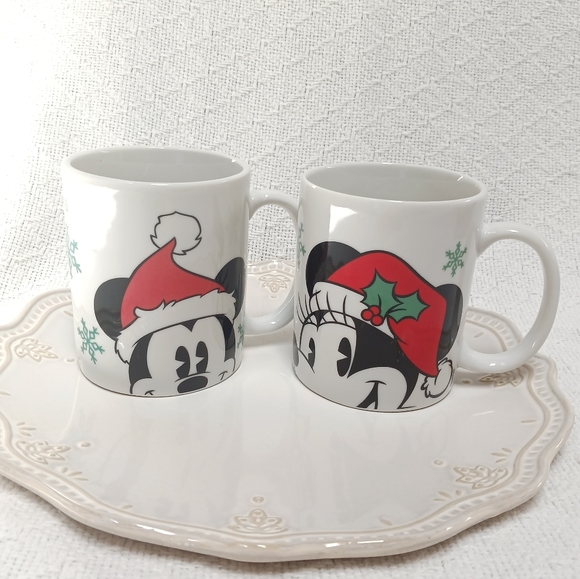 Disney Other - NWOT Disney Mickey and Minnie Mouse Ceramic Christmas Mug Set